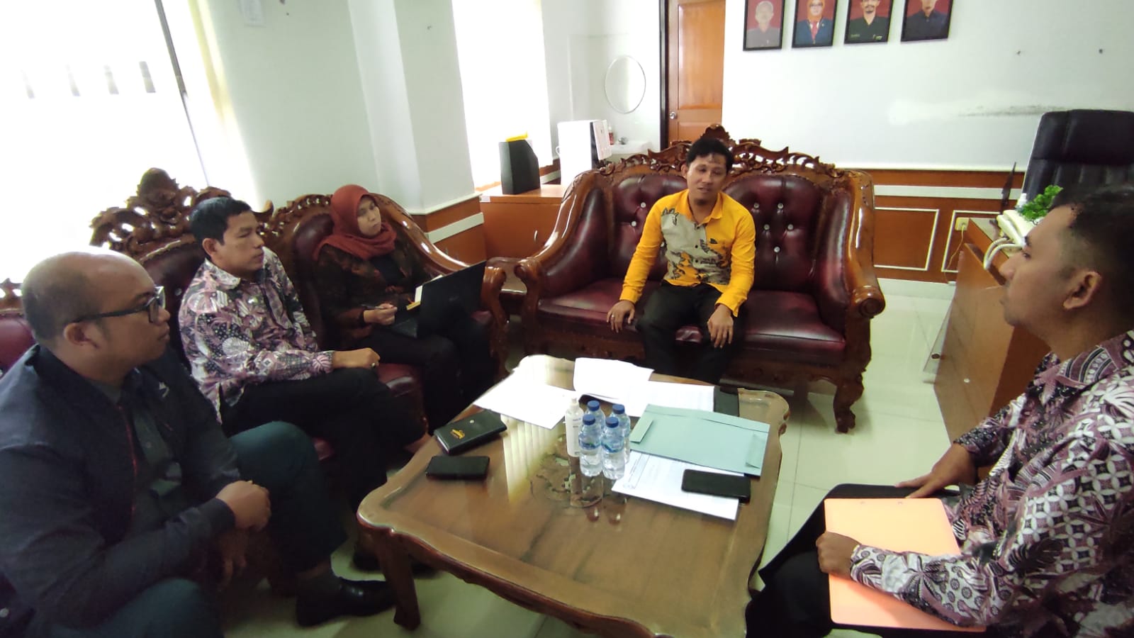 rapat kesekretariatan nov 2