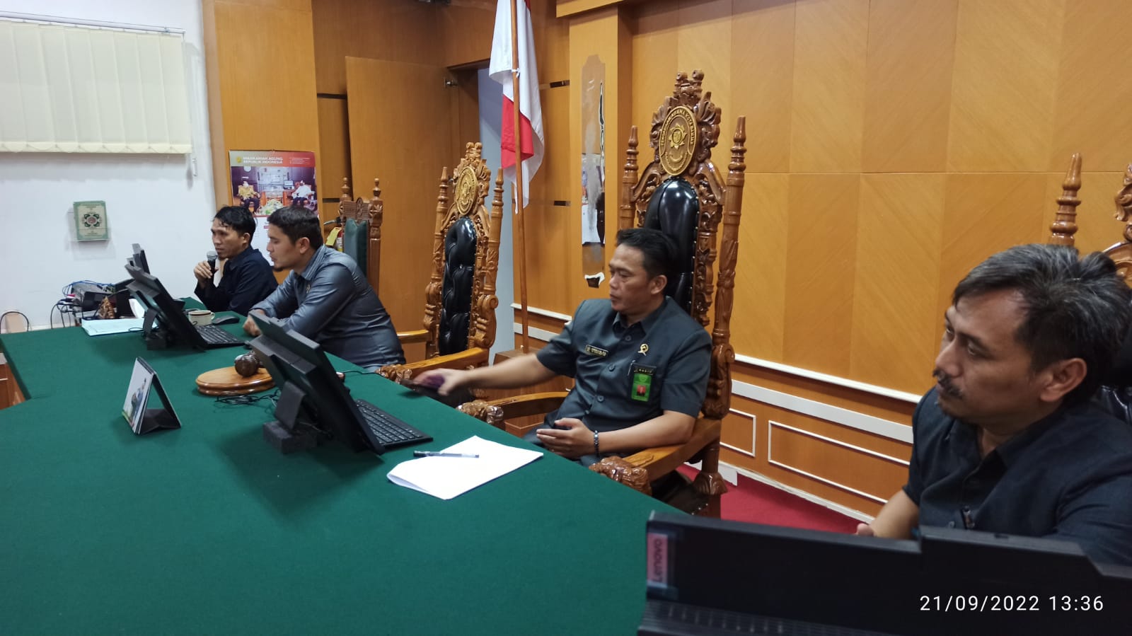 Ketua Baru Pimpin Rapat Perdana Pembinaan Pengadilan Agama Kota Banjar